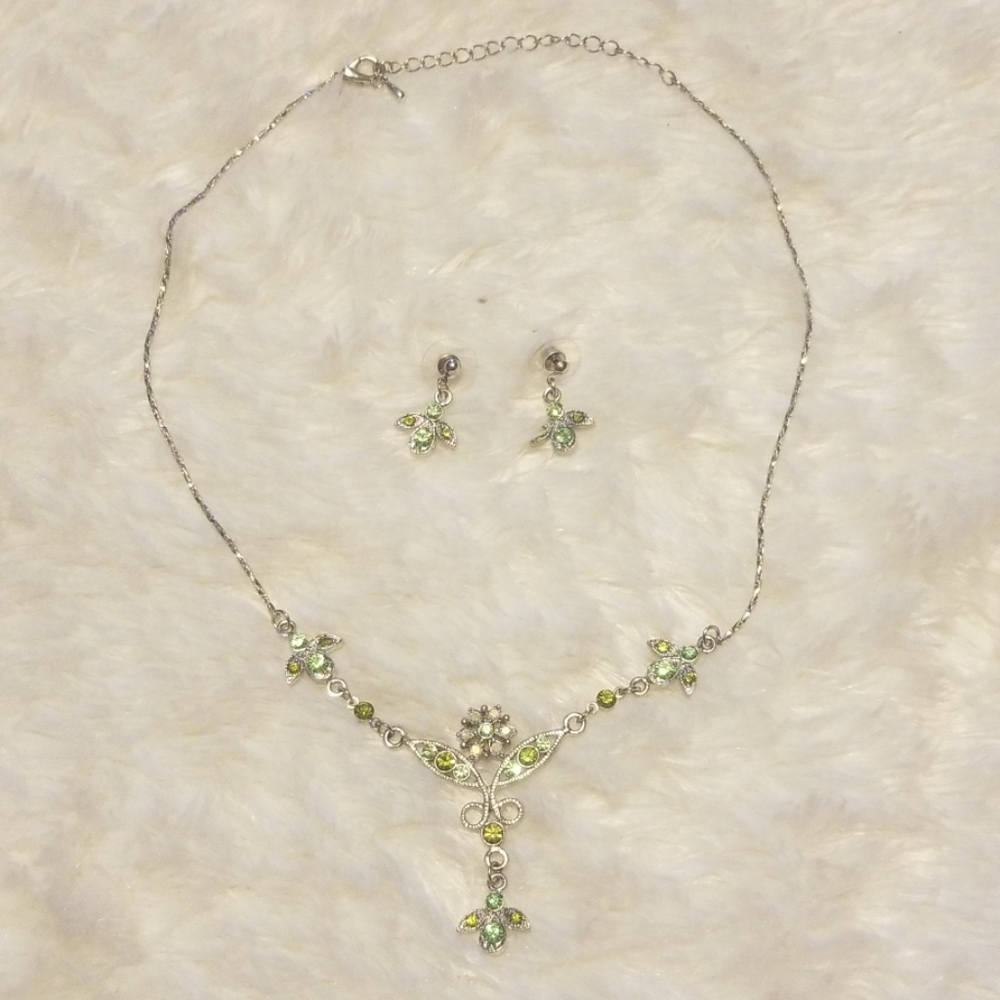 Premier designs green dragonfly set